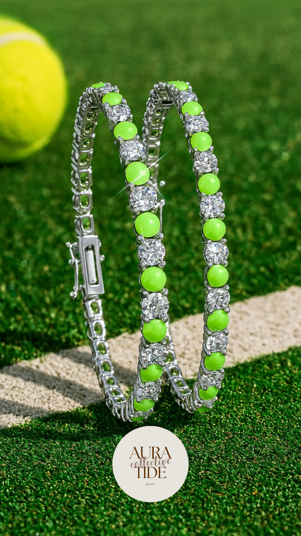 White gold zircon tennis bracelet with an interlocking design – tennis jewelry in {{ product_color }} | Aura Tide Collective | Shop White gold zircon tennis bracelet with an interlocking design online for {{ product_tags | join: ", " }} – Fast shipping worldwide.