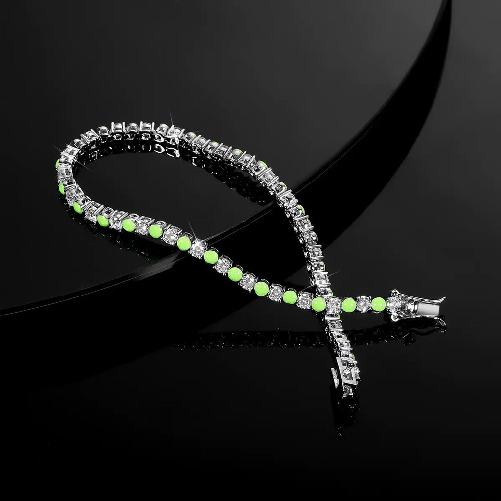 White gold zircon tennis bracelet with an interlocking design – tennis jewelry in {{ product_color }} | Aura Tide Collective | Shop White gold zircon tennis bracelet with an interlocking design online for {{ product_tags | join: ", " }} – Fast shipping worldwide.