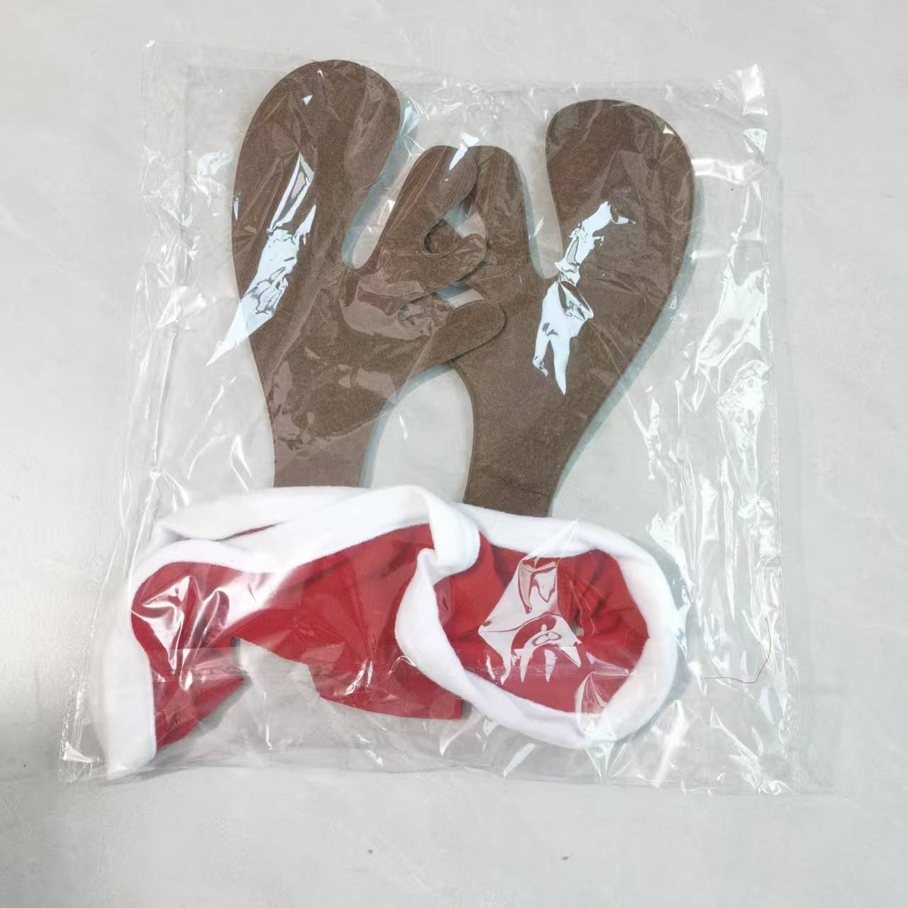 Christmas-themed Horse Hat with Antlers, Standing Loose and Comfortable, Suitable for Christmas Parades